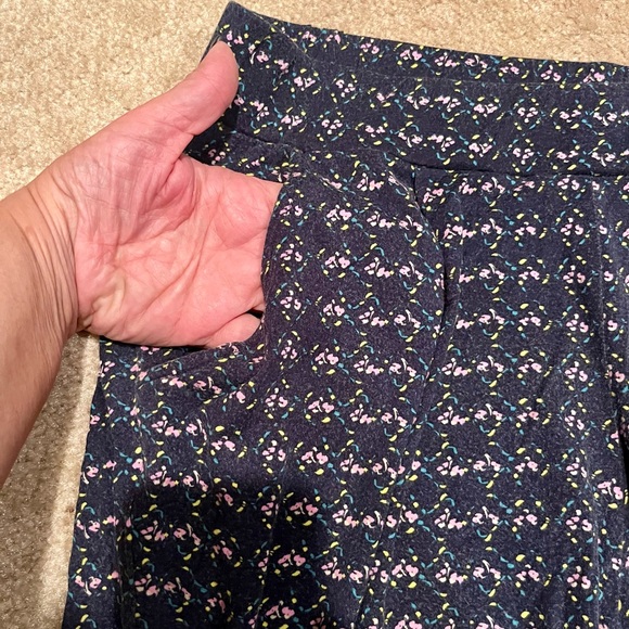 Lilka Size Medium Navy with Multicolored Pattern Pajama/Lounge Pants - Picture 3 of 6